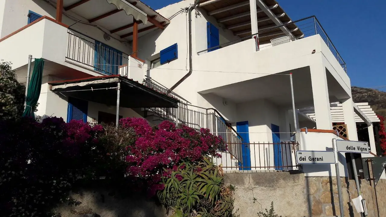 Apartment Appartamento Sul Tramonto Chiessi Italy